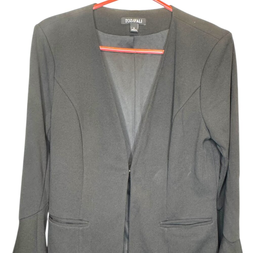 Roz & Ali Flared Sleeves Darted Hook Closure Black Blazer, Size Small